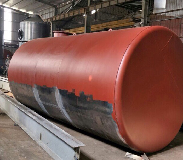 Chemical storage tank